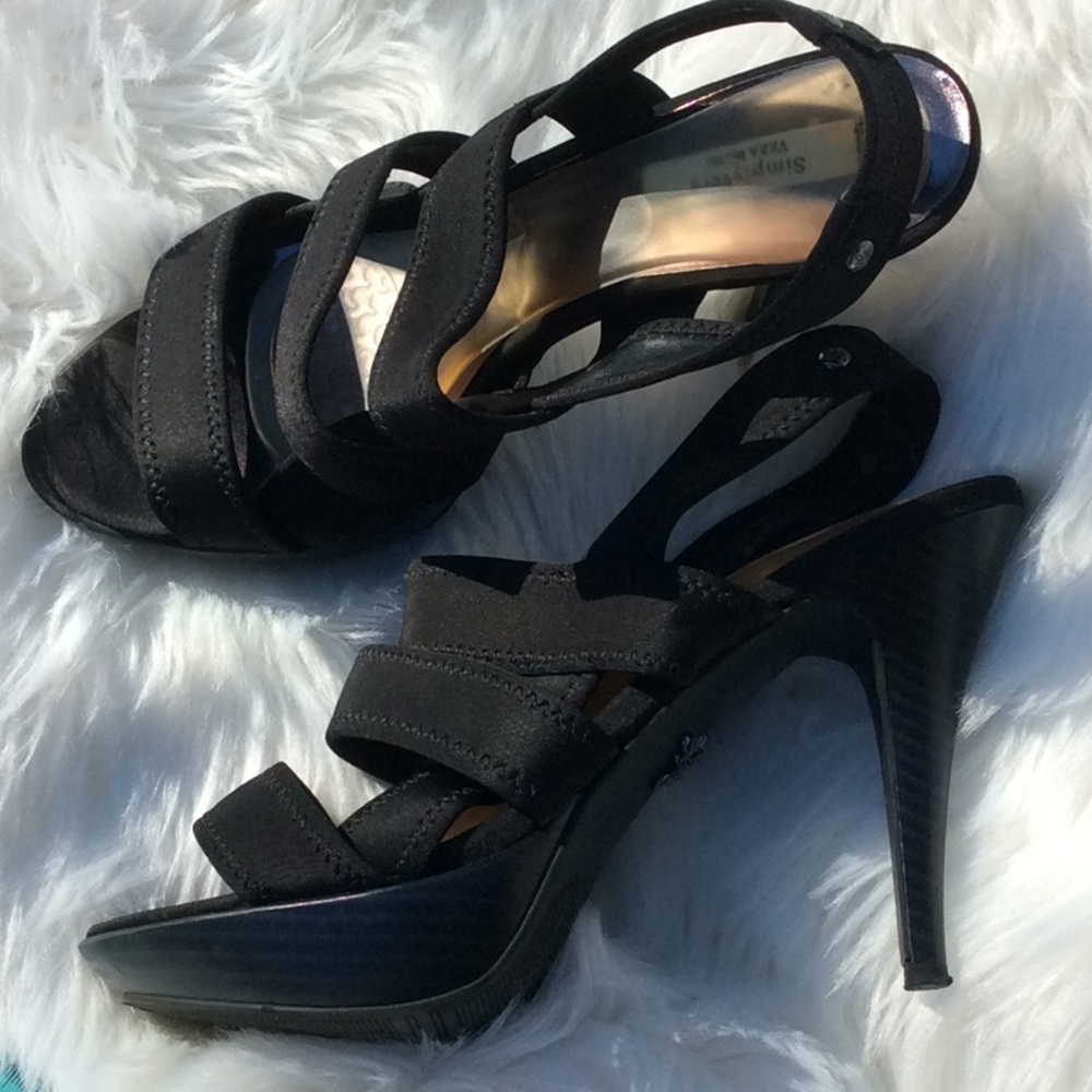 Simply Vera Wang Heels